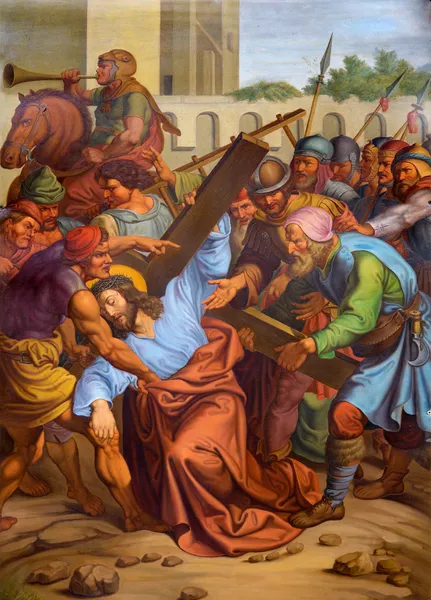 Wien - juli 3: jesus fallen unter kreuz. ein Teil des Kreuzweges vom 19. Jh. in der gotischen kirche maria am gestade am 3. juli 2013 in wien. — Stockfoto
