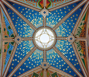 Madrid - 10 Mart: cupola santa maria la real de la almudena Katedrali 10 Mart 2013 İspanya'dan modern frizler.