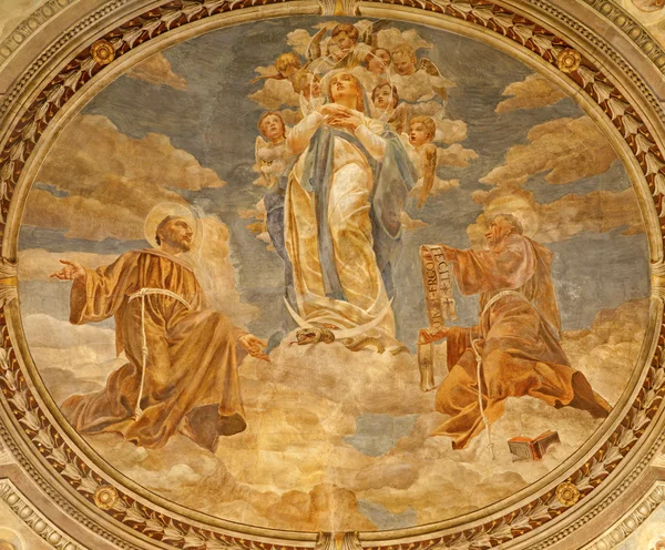 VERONA - JANUARY 27: Fresco of Virgin Mary as Immaculate conception by Agostino Pegrassi from 1932 in San Bernardino church and Canossa chapel on 27 January 2013 in Verona, Italy . – stockfoto