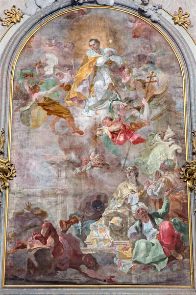 JASOV - 2 DE ENERO: Altar lateral barroco y pintura de San Norberto de Johann Lucas Kracker (1752 - 1776) del claustro premonstratesiano de Jasov el 2 de enero de 2014 en Jasov, Eslovaquia . — Foto de Stock