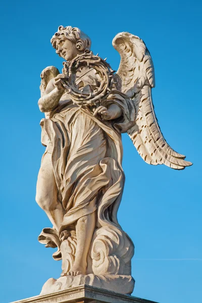 Rome - Ponte Sant'Angelo - anioły most - anioł z ciernia korony — Zdjęcie stockowe