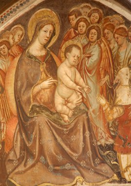 Verona - 27 Ocak: Meryem Ana fresk ile çocuk için kilise santa anastasia üzerinde 27 Ocak 2013, verona, İtalya