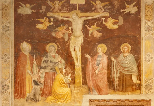 VERONA - JANUARY 27: Crucifixion fresco from nave by Altichiero, a painter of the Giotto school from end of 14. cent. in basilica San Zeno in January 27, 2013 in Verona, Italy. — Stock Photo, Image