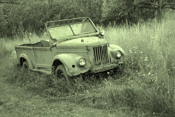 오래 된 차 사고 — 스톡 사진