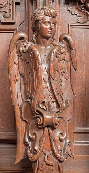 ANTWERP, BELGIUM - SEPTEMBER 5: Carved cherub in St. Charles Borromeo church on September 5, 2013 in Antwerp, Belgium — Stock Photo, Image