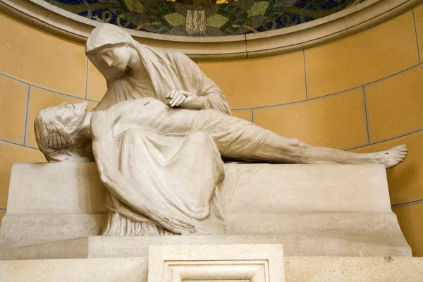 Vienna - pieta from st. Francis church — Stock Photo, Image