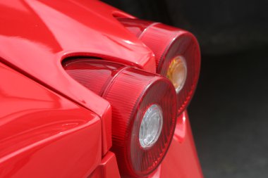 Ferrari ışık