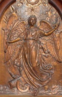 Antwerp, Belçika - 5 Eylül: metal kabartma joriskerk ya da st. george Kilisesi savaşları kurbanları Anıtı üzerinde Barış meleği 5 Eylül 2013 tarihinde Antwerp, Belçika