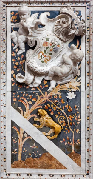 PALERMO - ABRIL 8: Alívio barroco na igreja Chiesa di Santa Caterina construída nos anos 1566 - 1596 8 de abril de 2013 em Palermo, Itália . — Fotografia de Stock