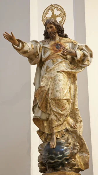 Toledo - 8. března: vzkříšený Kristus socha od kostela iglesia de san idefonso na 8 března 2013 v Toledu, Španělsko. — Stock fotografie