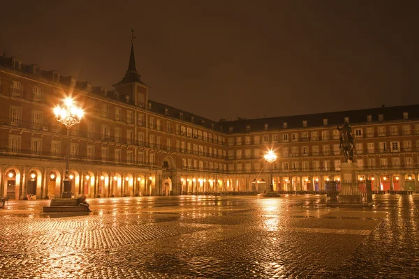 Madrid - Plaza Mayor in rainly morning — Stock Photo, Image