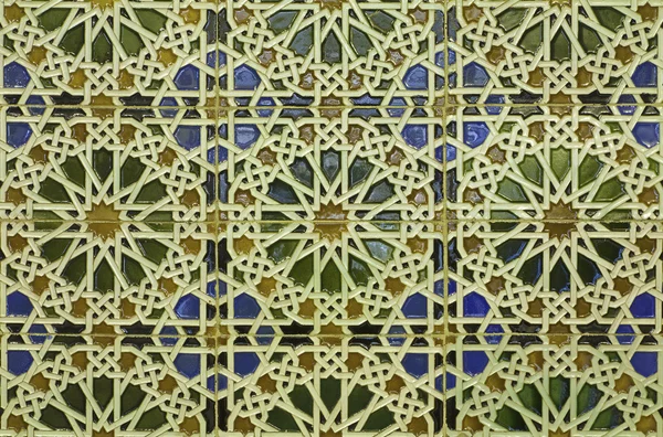 Espanha - azulejos de parede em estilo Mudejar — Fotografia de Stock