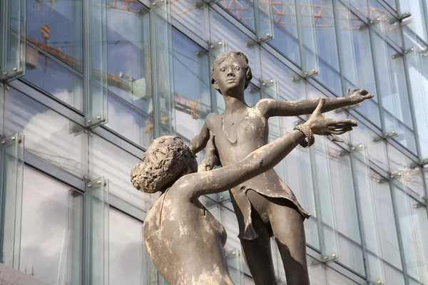 Brussels - modern statue for European commission — Stock Photo, Image