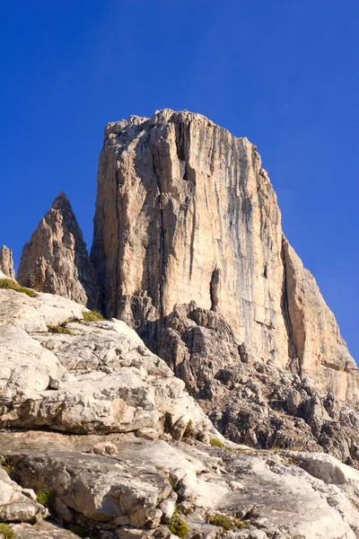 หอคอยใน Massif civetta โดโลไมต์ — ภาพถ่ายสต็อก