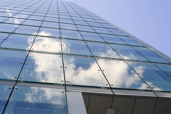 Mirror on the glass facade - vienna — Stock Photo, Image