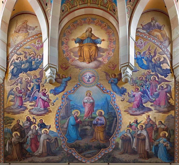 VIENNA, AUSTRIA - FEBRUARY 17, 2014: Big fresco from presbytery of Carmelites church in Dobling Josef Kastner from years 1906 - 1911. — Stock Photo, Image