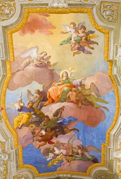 VIENNA, AUSTRIA - FEBRUARY 17, 2014: Virgin Mary in heaven. Fresco over presbytery on the ceiling of baroque st. Annes church by Daniel Gran from year 1751. — Stock Photo, Image