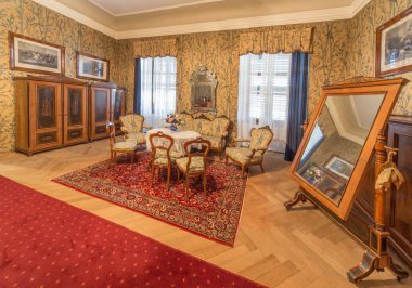 Anton, Slovakya - 27 Şubat 2014 Aziz: misafir yatak odası. mobilya 19. cent sarayında saint anton.