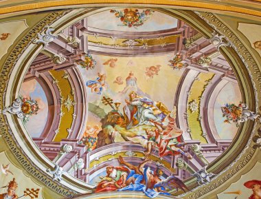 Anton, Slovakya - 26 Şubat 2014 Aziz: saint anton palace tarafından anton fresklerle şapelde tavan yaşındaki 1750-1752 schmidt. Meryem varsayım.