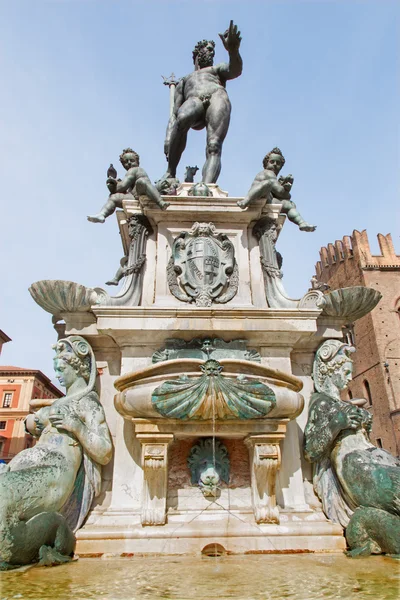 Bologna - Fontana di Nettuno or Neptune fountain on Piazza Maggiore square — Stock Photo, Image