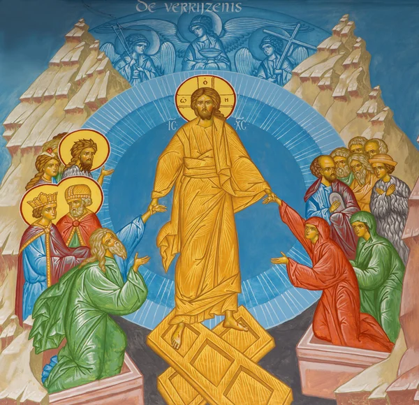 BRUGGE, BELGIUM - JUNHO 13, 2014: Fresco de Jesus Cristo no céu em St. Constanstine e Helena orthodx igreja (2007 - 2008 ). — Fotografia de Stock