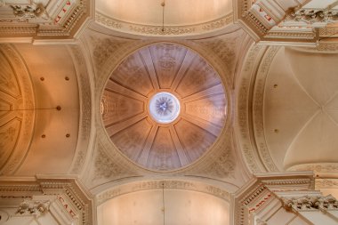 Brussels, Belçika - 16 Haziran 2014: kilise kilise de st jean kubbe et st etienne aux minimes.