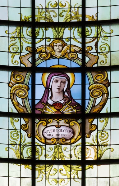 BRUSELAS, BÉLGICA - 15 DE JUNIO DE 2014: El corazón de "Mater dolorosa" en la iglesia Notre Dame aux Riches Claires por Jan van Keer (1904 ) — Foto de Stock