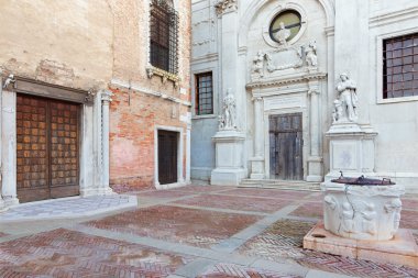 Venedik - campo de l abazia kare ve kilise santa maria della misericordia