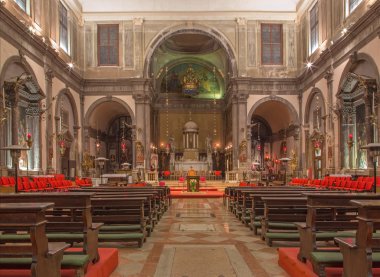Venice, İtalya - 13 Mart 2014: kilise chiesa dei santi apostoli XII