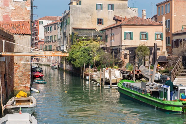 Venedig, Italien - 14. März 2014: canal rio della sensa — Stockfoto