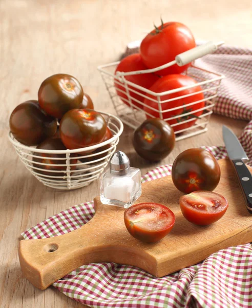 Fresh tomatoes — Stock Photo, Image