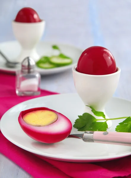 Suikerbieten-gebeitst eieren — Stok fotoğraf