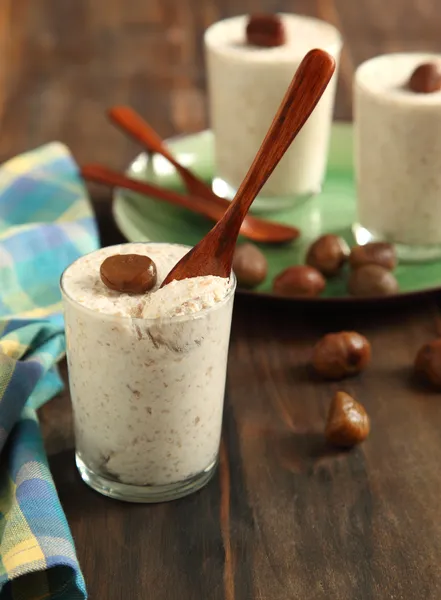 Kastanienmousse - französisches Dessert — Stockfoto