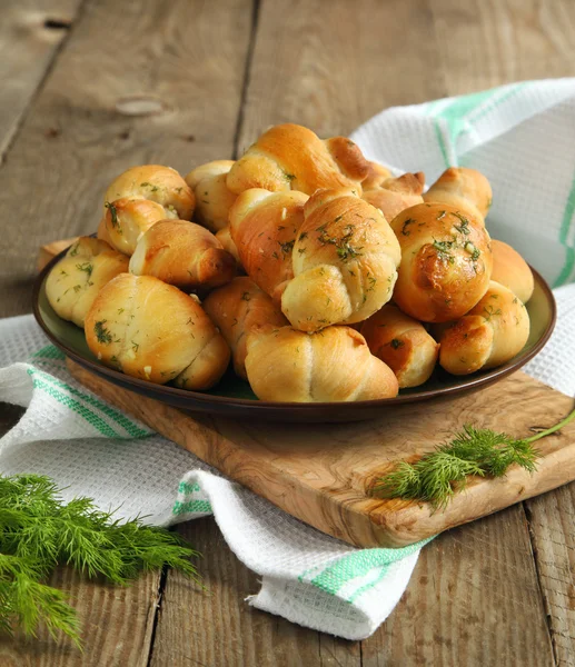 Vitlök bröd bullar smaksatt med dill Royaltyfria Stockbilder