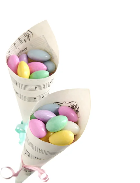 Джордан Миндаль конфеты в бумажном углу — стоковое фото