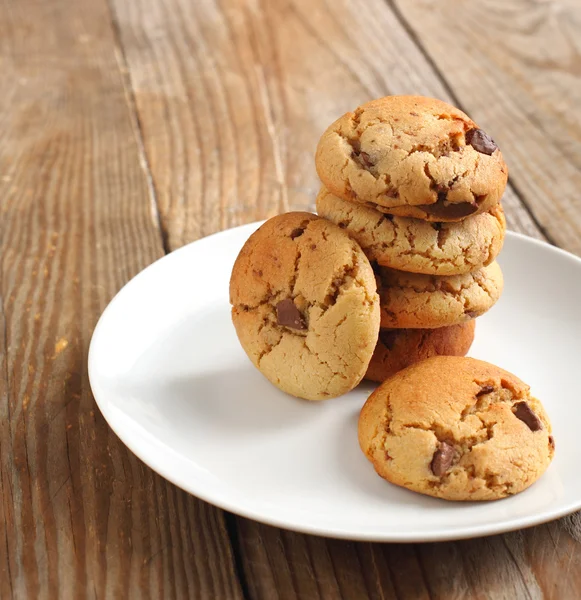 Peanut butter and chocolate chip cookies — Stok fotoğraf