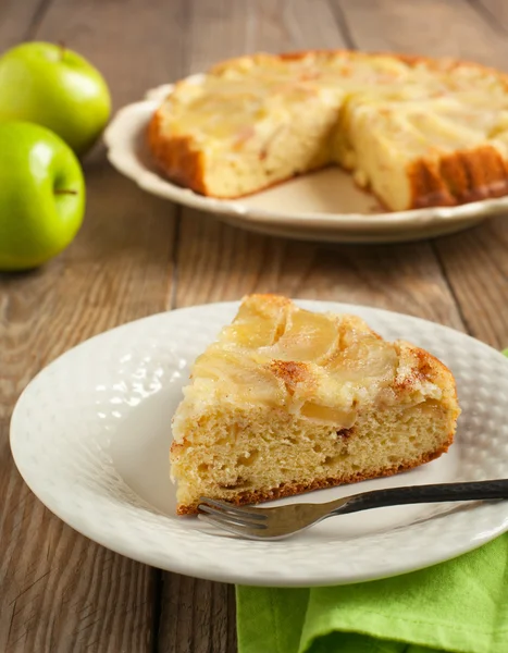 Kopfüber Apfelkuchen — Stockfoto