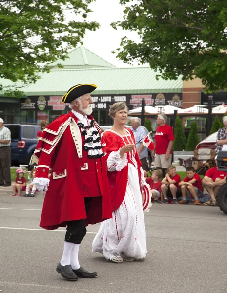 AURORA, ONTARIO, CANADA- 1 июля: парад в честь Дня Канады в Авроре, Канада, 1 июля 2013 года — стоковое фото