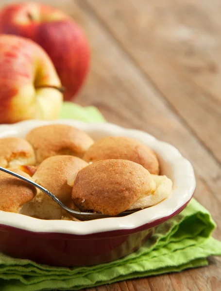 Apple cookie crumble. Selective focus — Stock Photo, Image