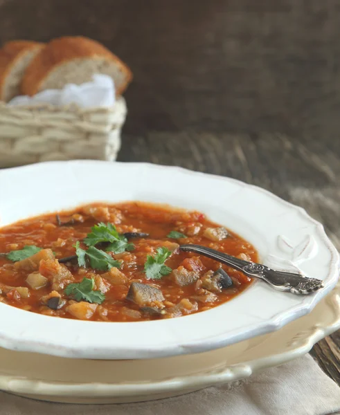 Sopa de berinjela com lentilhas — Fotografia de Stock