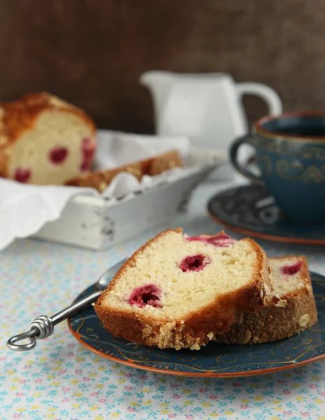 Paspberry Loaf Cake — Stock Photo, Image