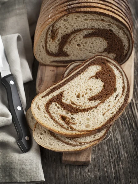 Mermer çavdar ekmeği — Stok fotoğraf