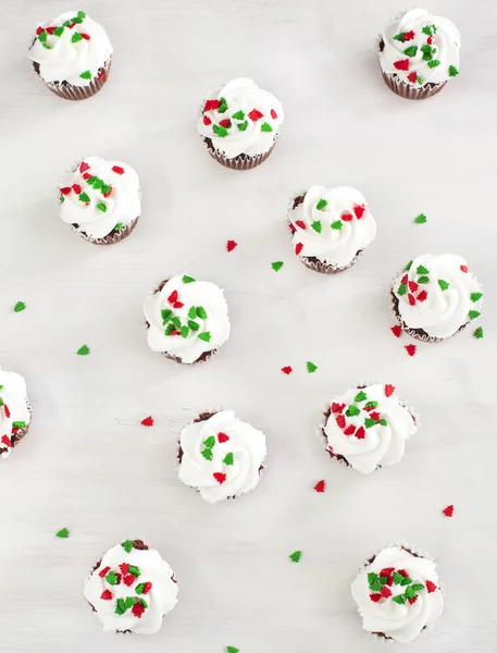 Christmas chocolate cupcakes with cream cheese frosting — Stock Photo, Image