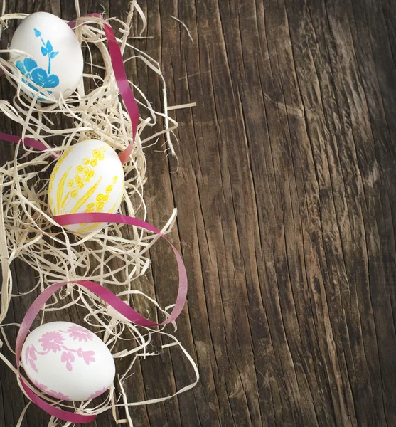 Fundo de Páscoa com ovos de Páscoa — Fotografia de Stock