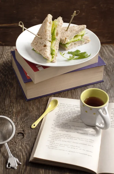Sandwiches con pepino fresco — Foto de Stock