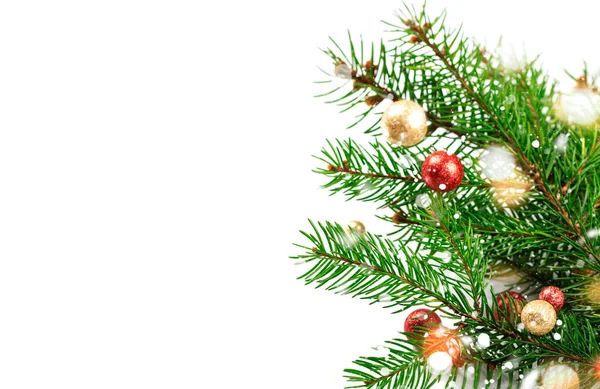 Vánoční Nebo Nový Rok Pozadí Jedlovými Větvemi Prázdninovou Výzdobou Bílém — Stock fotografie