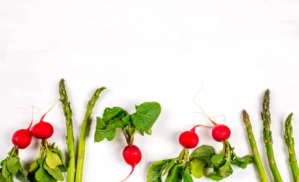 Verduras Frescas Primavera Sobre Fondo Blanco Espacio Para Copiar — Foto de Stock