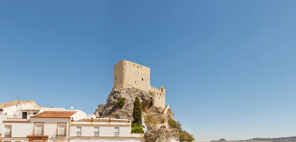 Panoramic photo of the pueblos blancos Olvera. Moorish fortress. Old white village. Blue sky. Cadiz. Andalusia. Spain. — Stock Photo, Image