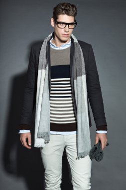 adam kış modası.