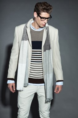 adam kış modası.